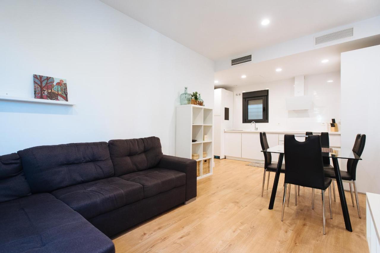 Apartamento Estelar Con Piscina Y Garaje Nervion Apartment Seville Exterior photo