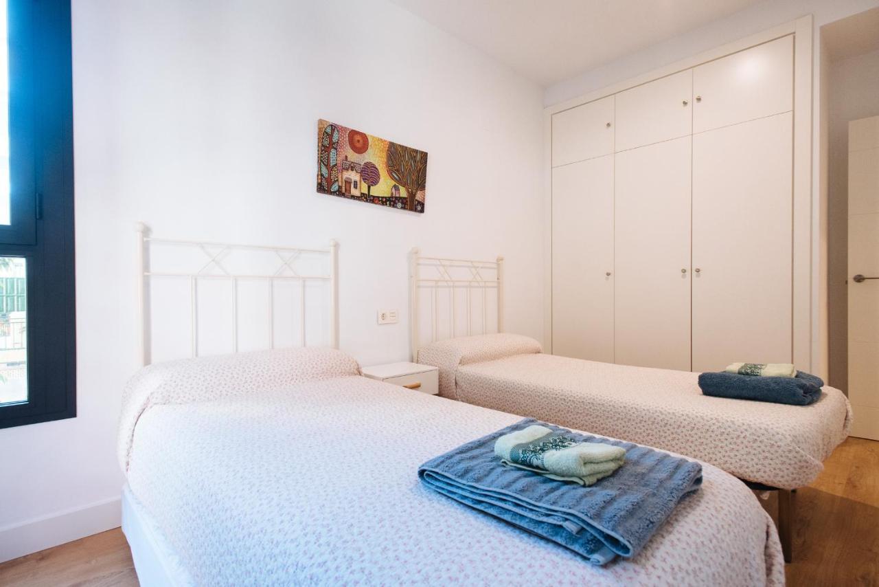 Apartamento Estelar Con Piscina Y Garaje Nervion Apartment Seville Exterior photo