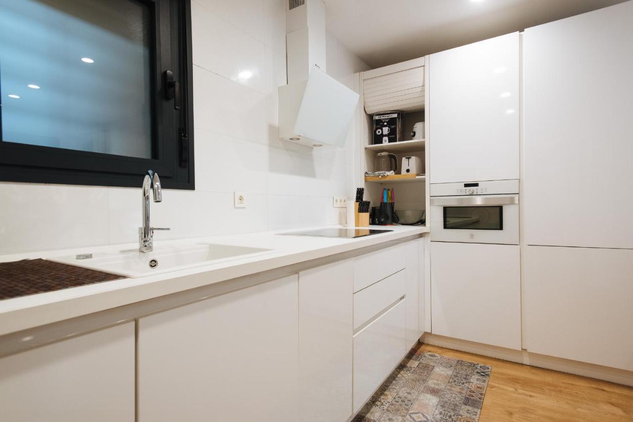 Apartamento Estelar Con Piscina Y Garaje Nervion Apartment Seville Exterior photo