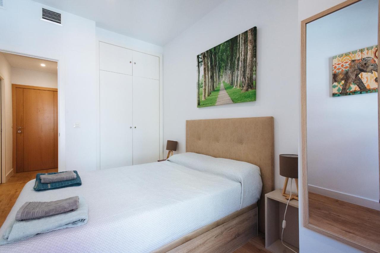 Apartamento Estelar Con Piscina Y Garaje Nervion Apartment Seville Exterior photo